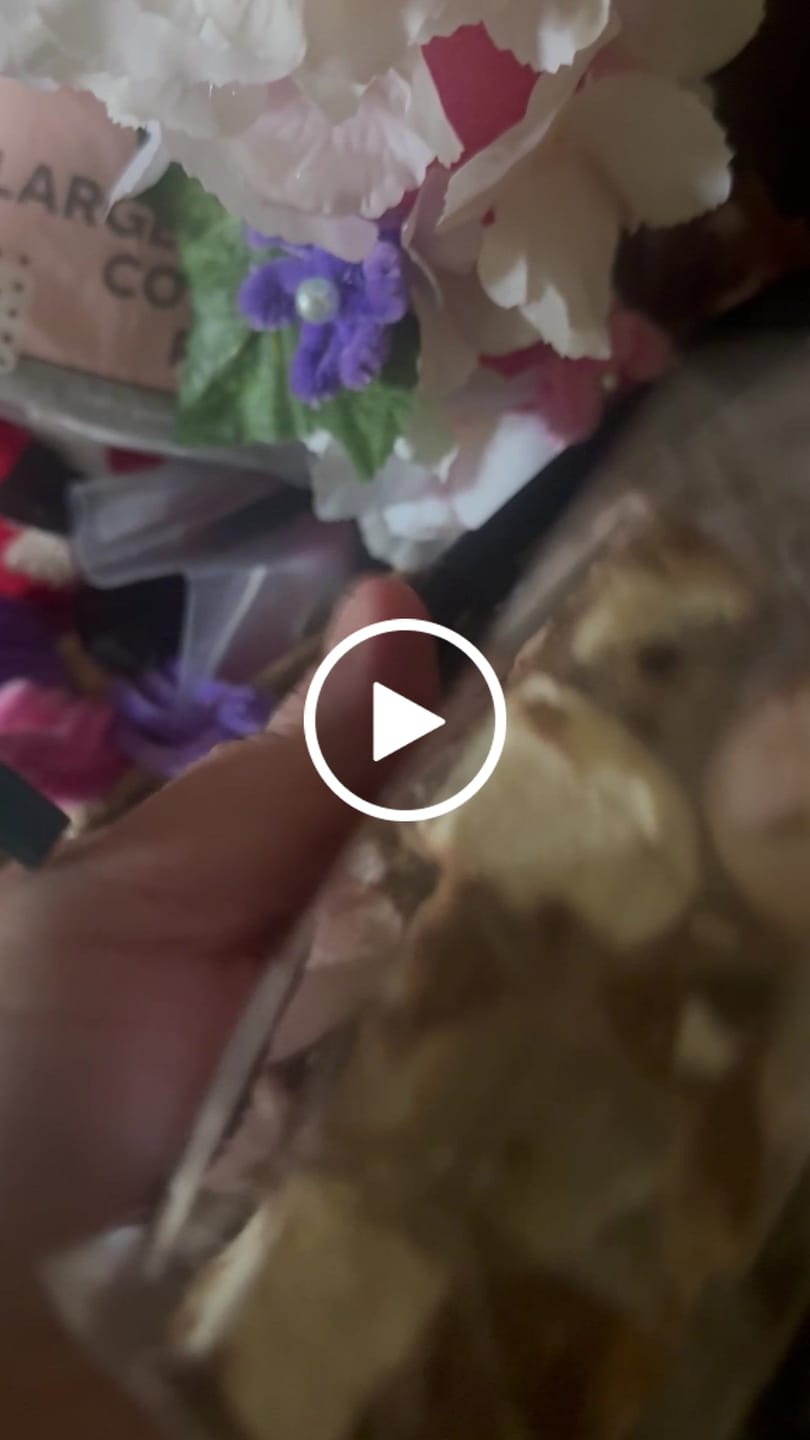 Customer video review of Rocky Road Cashew and Turkish Delight Milk Chocolate 125g