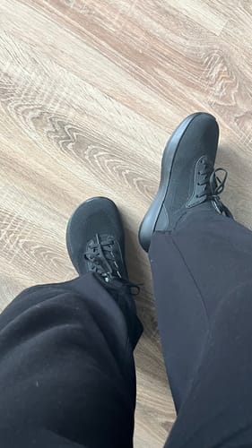Customer photo review of Aether - Zapatos De Punta Ancha