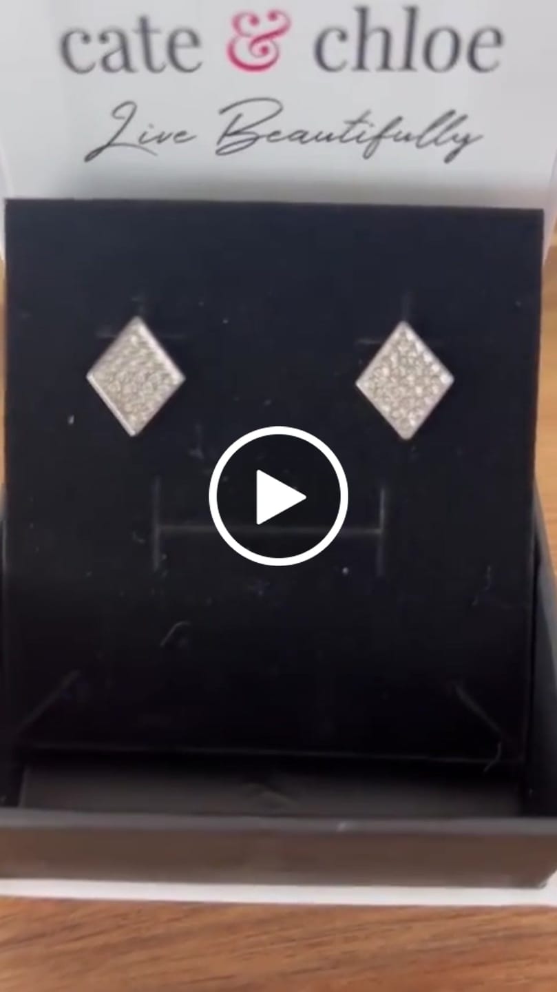 Customer video review of Lennon 18k White Gold Plated Diamond Shaped Stud Earrings with Swarovski Crystals