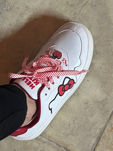 Customer photo review of HK Platform White