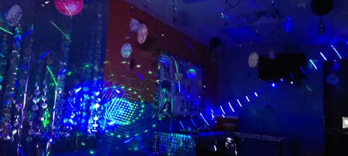 Customer photo review of LITLAMP™ 9-Eye Laser Party Light