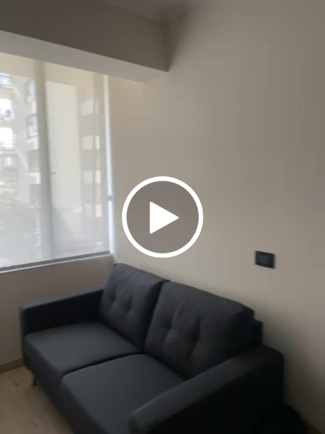 Customer video review of Silla Oficina Mesh Negro