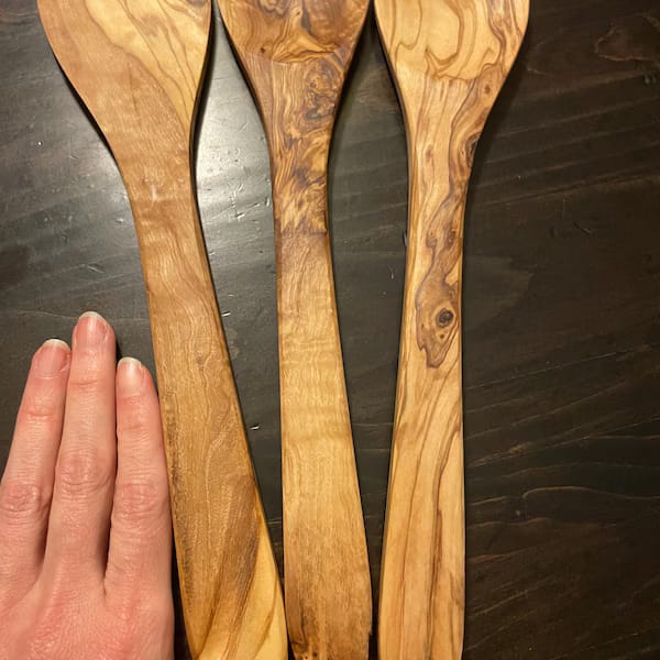 Customer photo review of Olive Wood Salad Set