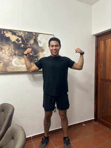 Customer photo review of Training Sport Tee - Black