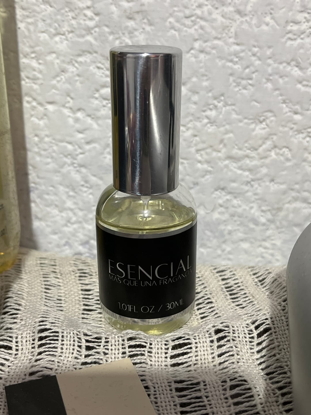 Customer photo review of H059 Inspirado en: 212 Vip Black - Carolina Herrera