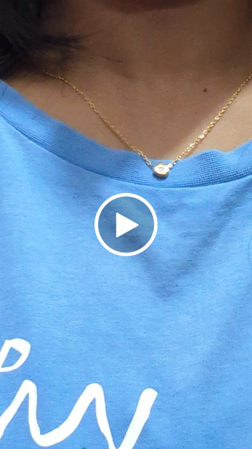 Customer video review of White Gemstone Gold Chain Necklace