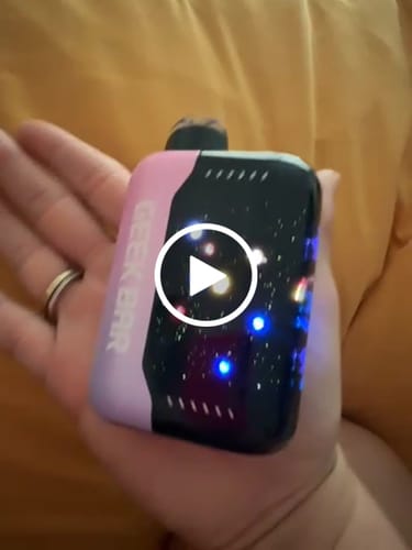 Customer video review of Geek Bar Pulse X 25000 Disposable Vape (5%, 25000 Puffs)