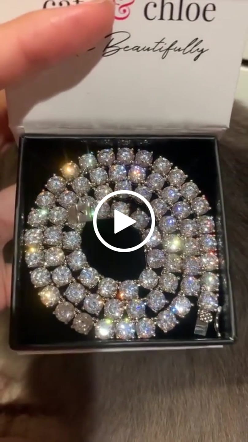 Customer video review of Priscilla 18k White Gold Plated Tennis Necklace with Simulated Diamond Crystals