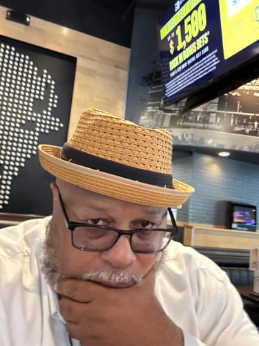 Customer photo review of Muffin Man Pork Pie Straw Fedora