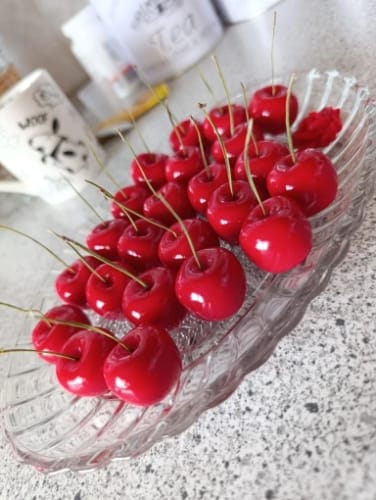 Customer photo review of Moule à Mousse cerise à 35 cavités, Fondant, Dessert, chocolat, décoration, gâteau au fromage, moule en Silicone, ustensiles de cuisine, accessoires de cuisson