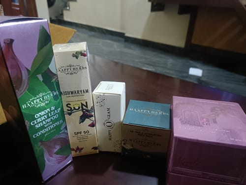 Customer photo review of Ujvala Skin Brightening Moisturizer