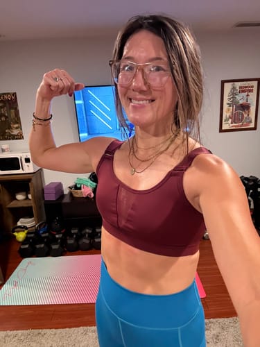 Customer photo review of Vivid "V" Mesh Sports Bra