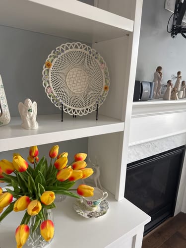 Customer photo review of Belleek Classic Spring Basketweave Plate