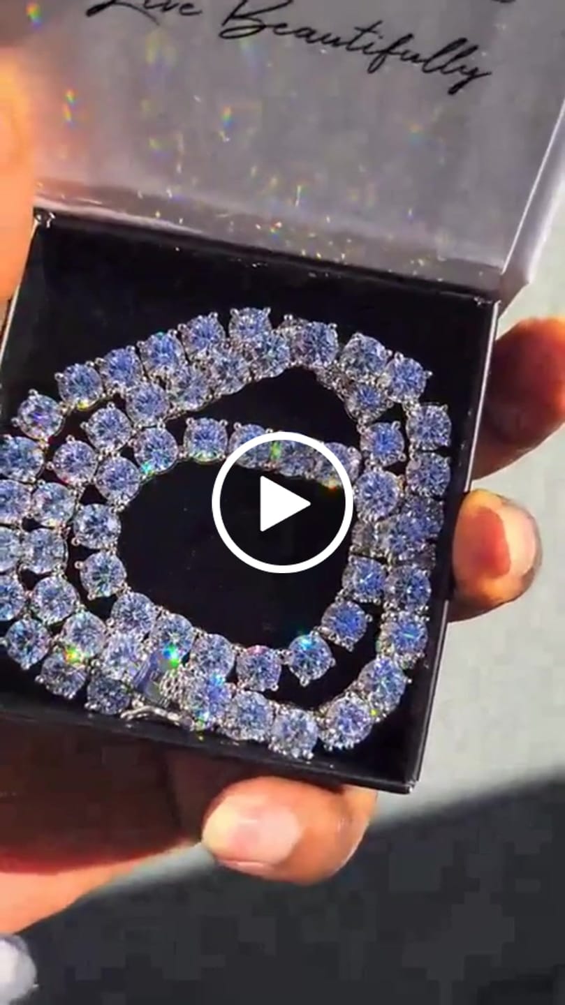 Customer video review of Priscilla 18k White Gold Plated Tennis Necklace with Simulated Diamond Crystals