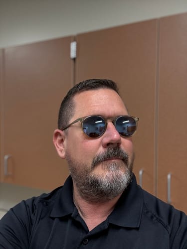 Customer photo review of Oliver Peoples - O'Malley Sun (Sencha)