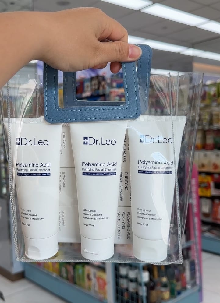Customer photo review of Polyamino Acid Purifying Facial Cleanser