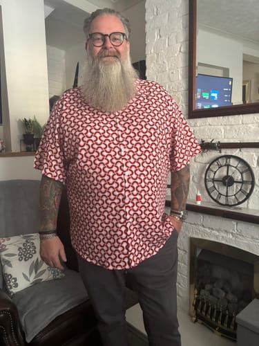 Customer photo review of Men's Red Button Up Vintage Geometric Short Sleeve Shirt
