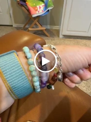 Customer video review of STRĀ Dog Beaded Bracelet