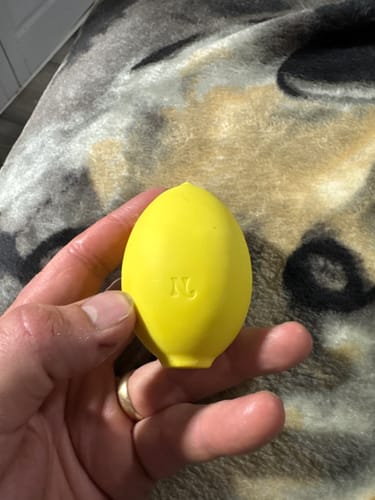 Customer photo review of Lem Clitoral Massager