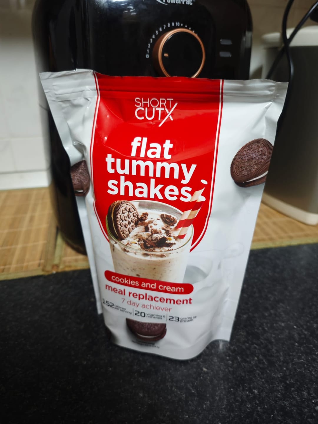 Customer photo review of Flat Tummy Shakes: Cookies and Cream