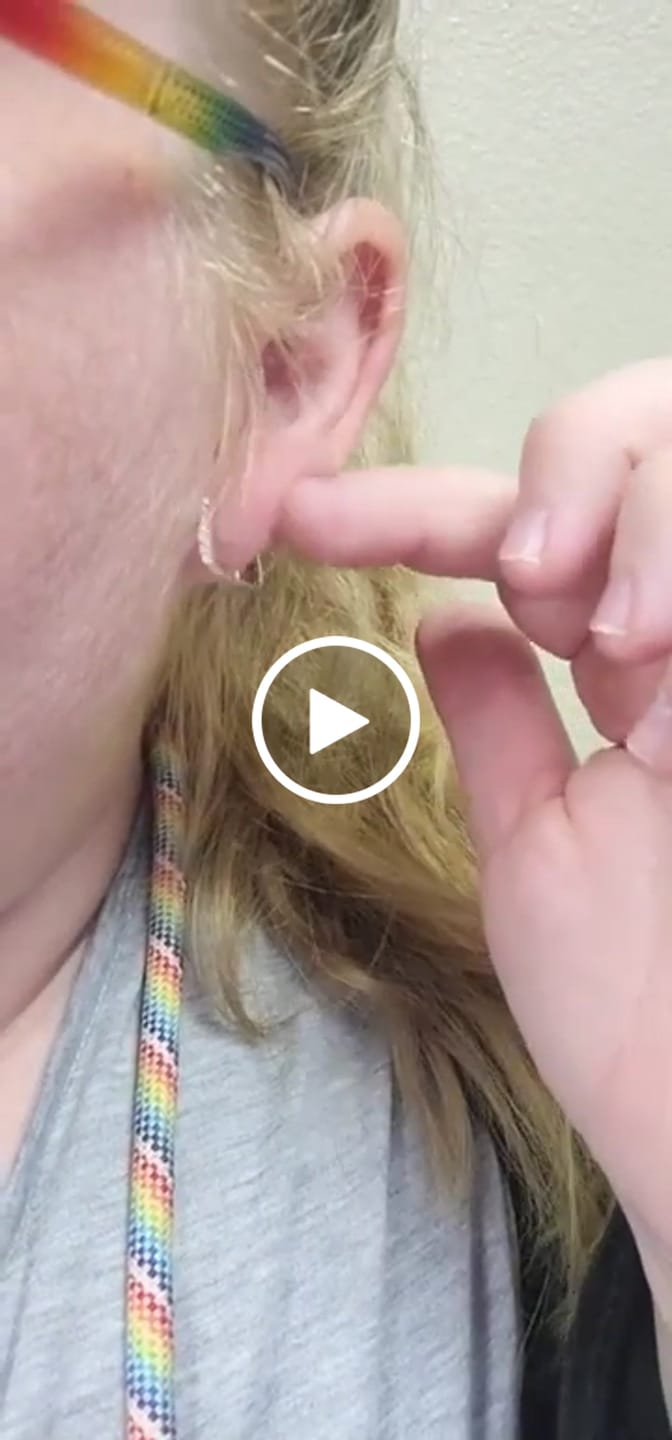 Customer video review of Phoebe 18k White Gold Plated 14mm Hoop Earrings with Swarovski Crystals