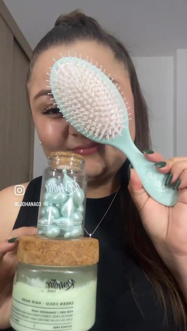 Customer photo review of The Cosmocap