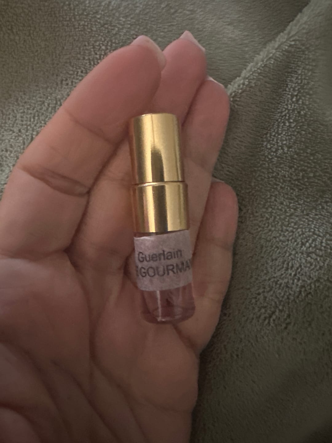 Customer photo review of Guerlain - Feve Gourmande Eau de Parfum