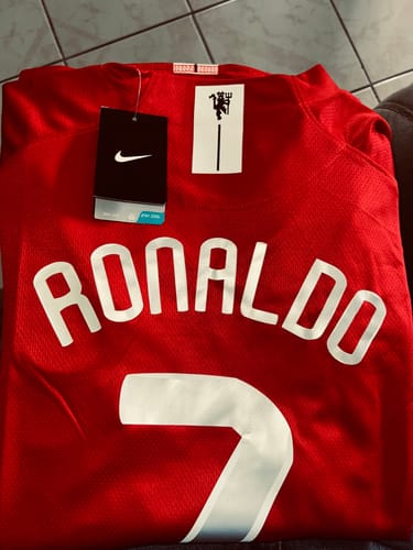 Customer photo review of Ronaldo 2008 - Manga Larga