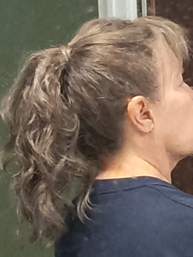 Customer photo review of JuvaBun Claw Clip Beach Waves Ponytail Extension 12''