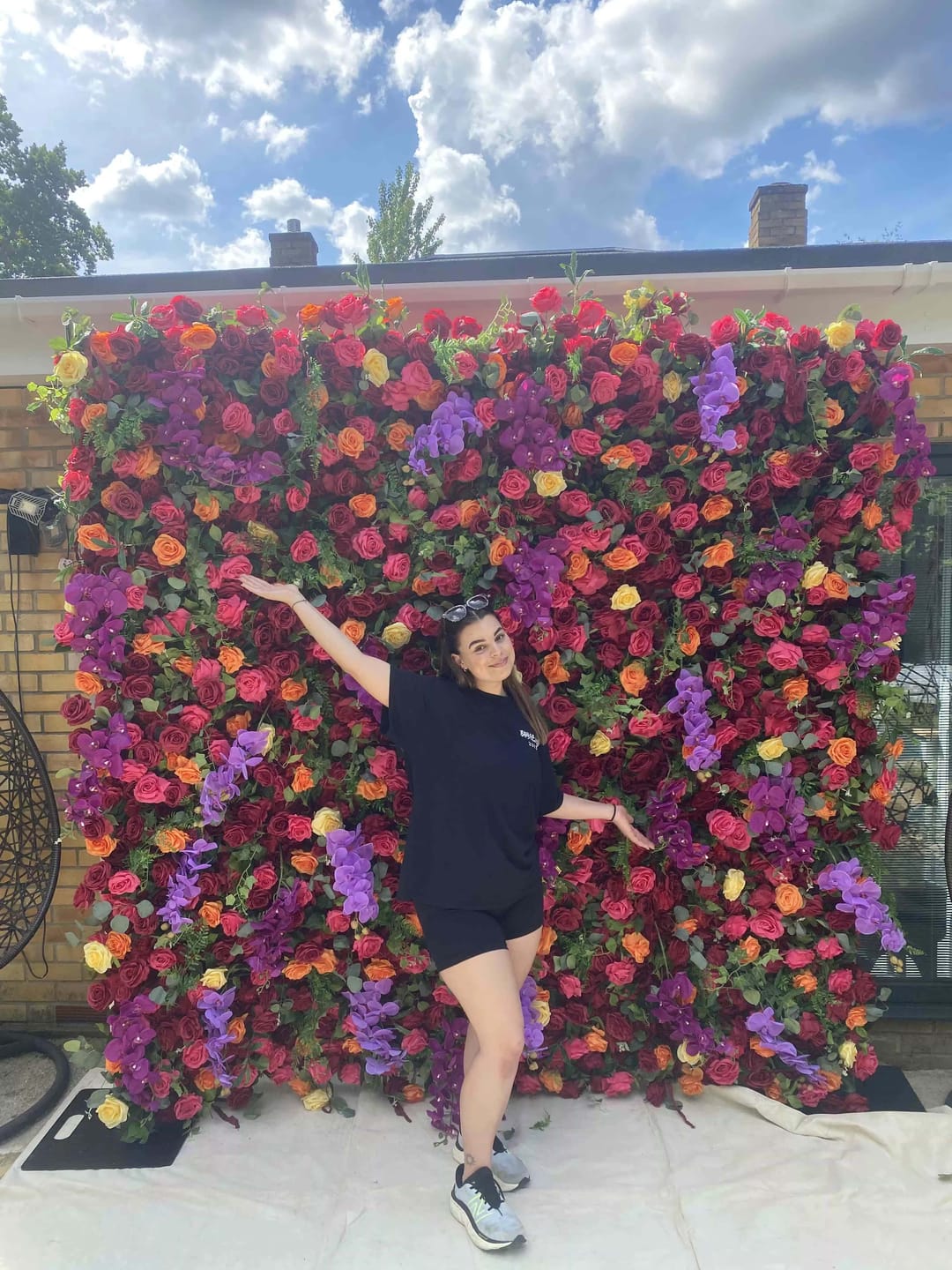 Customer photo review of Aliflowers 5D Colorful Artificial Fabric Roller Curtain Floral Party Backdrop Wall ALFWL167