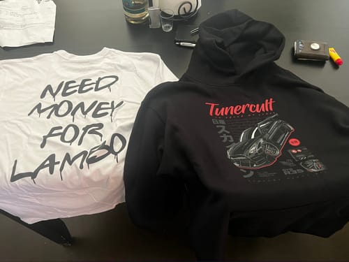 Customer photo review of HURTIN' FEELINGS RELAXED HOODIE