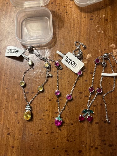 Customer photo review of Watermelon Bath Bomb - Fruit Bracelet Collection