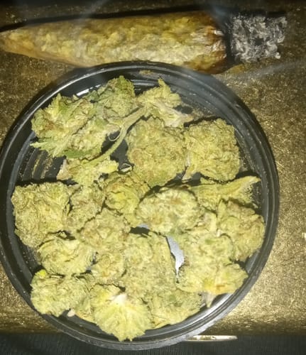 Customer photo review of Cheap THCA Smalls Pound