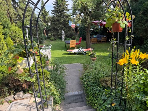 Kundenbewertung mit Foto zu RASENBLITZ™ - GANZJAHRESDÜNGER