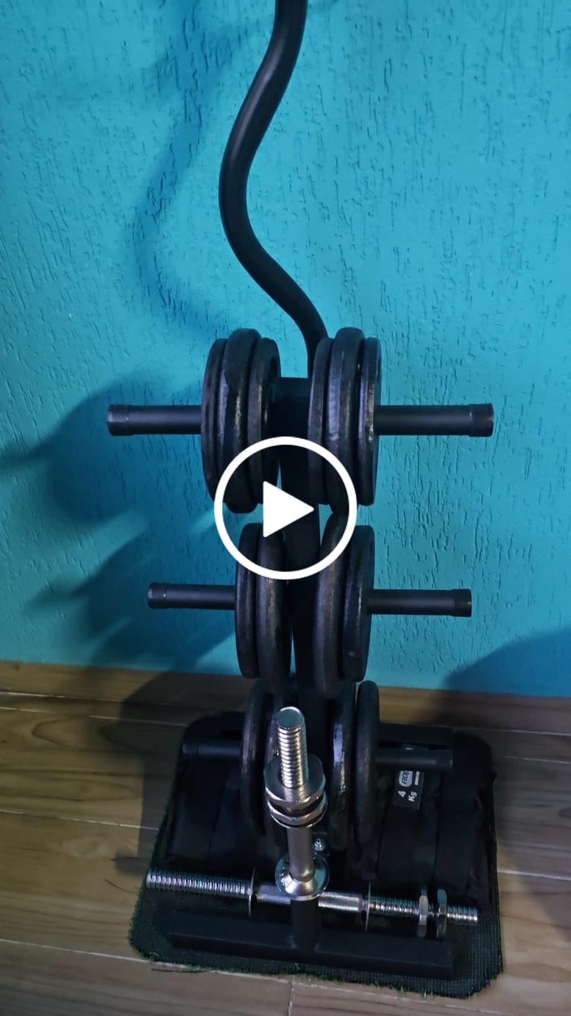 Customer video review of Kit Musculação Halteres De Academia Rosqueáveis E Anilhas