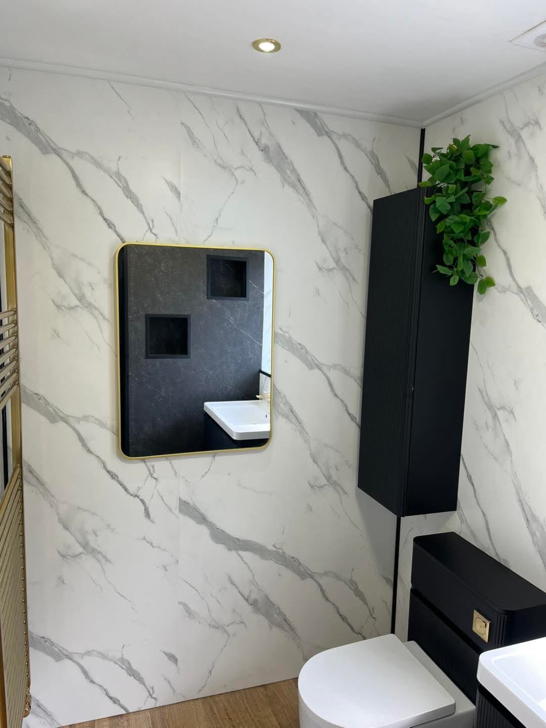 Customer photo review of 10mm Black Internal Corner Trim