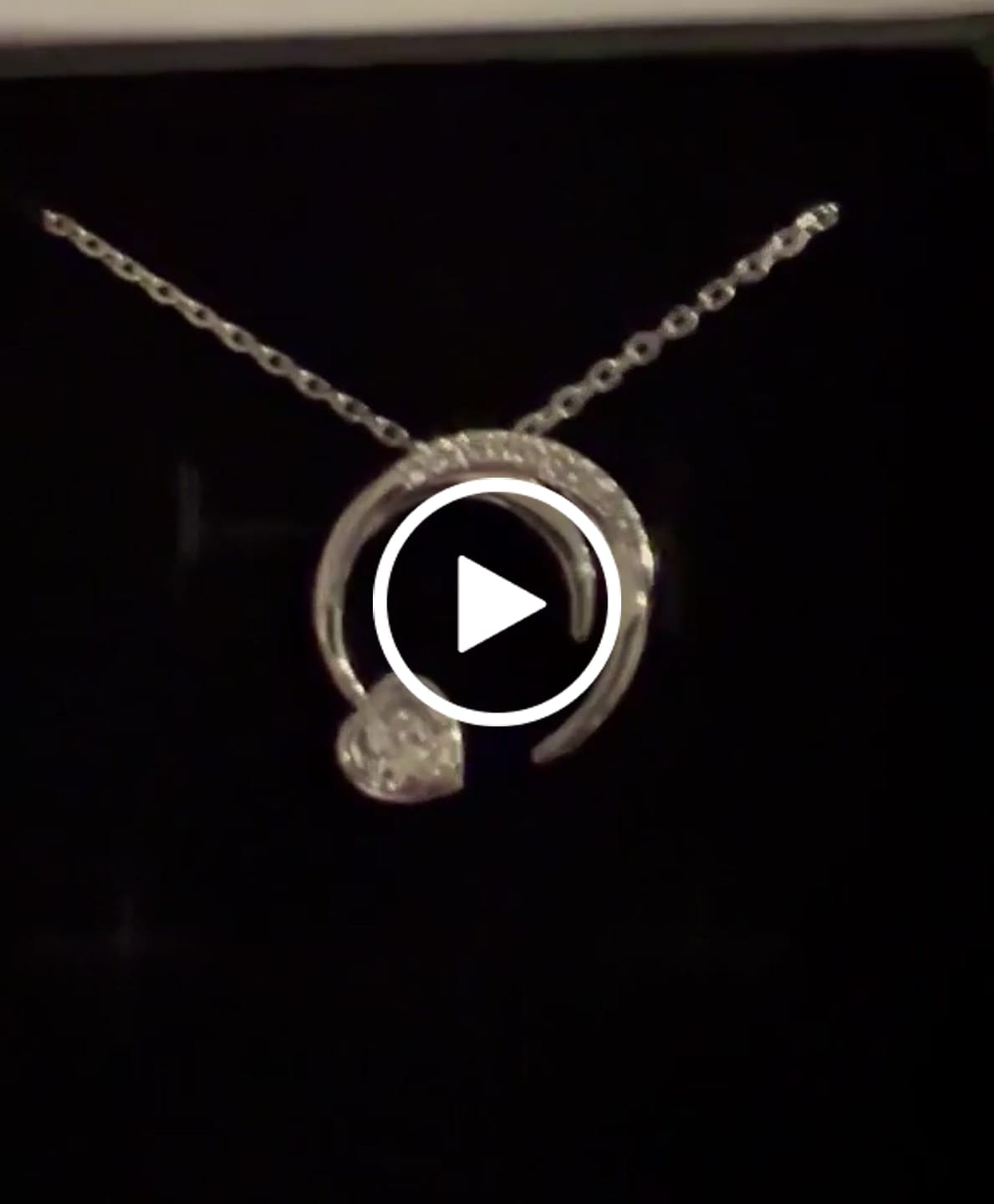 Customer video review of Aelin 18k White Gold Plated Crescent Heart Pendant Necklace with Swarovski Crystals