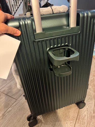 Laura P. review of Carry-On: All-in-One image 1 out of 3