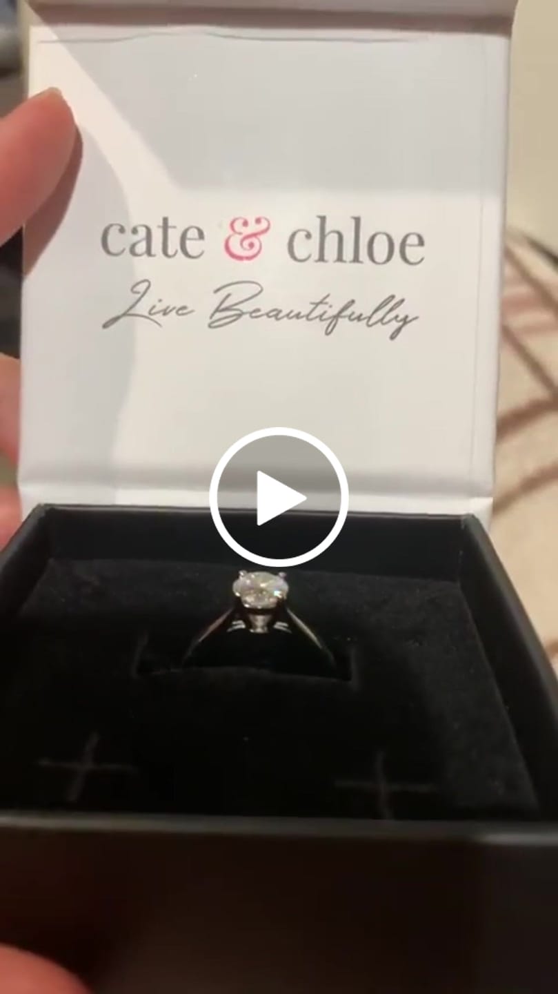 Customer video review of Moissanite by Cate & Chloe Abigail 1.0tcw Round Cut 925 Sterling Silver 18k White Gold Plated Engagement Ring