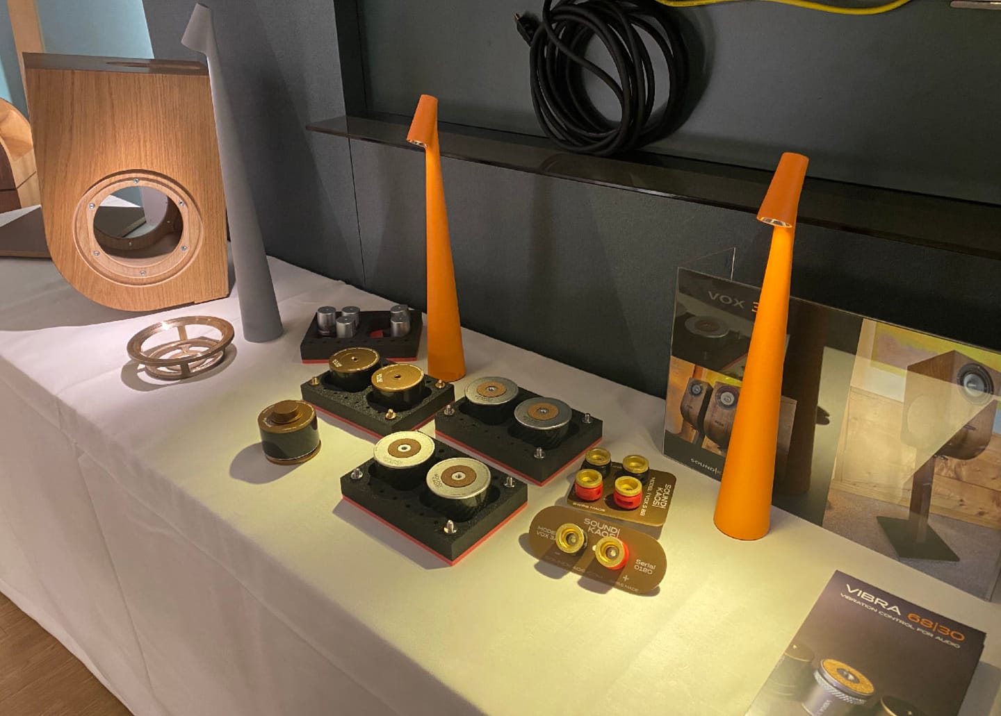 Customer photo review of Kalem™ Sculpting Table Lamp