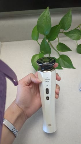 Customer photo review of INIA FLARE Microcurrent Facial Device