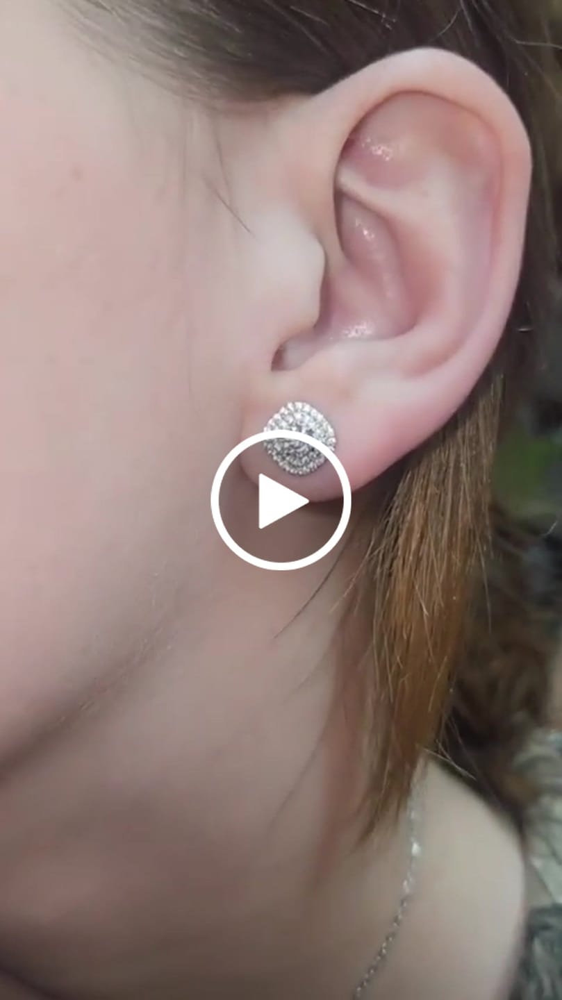 Customer video review of Moissanite by Cate & Chloe Lucy 18k Gold Plated 925 Sterling Silver Stud Earrings 1.0tcw