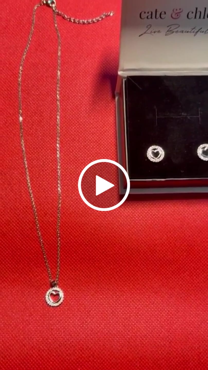 Customer video review of Khaleesi 18k White Gold Plated Silver Heart Necklace and Earring Set with Swarovski Crystals
