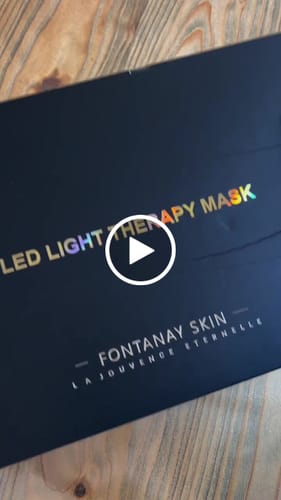 Customer video review of Masque LED Thérapie Pro