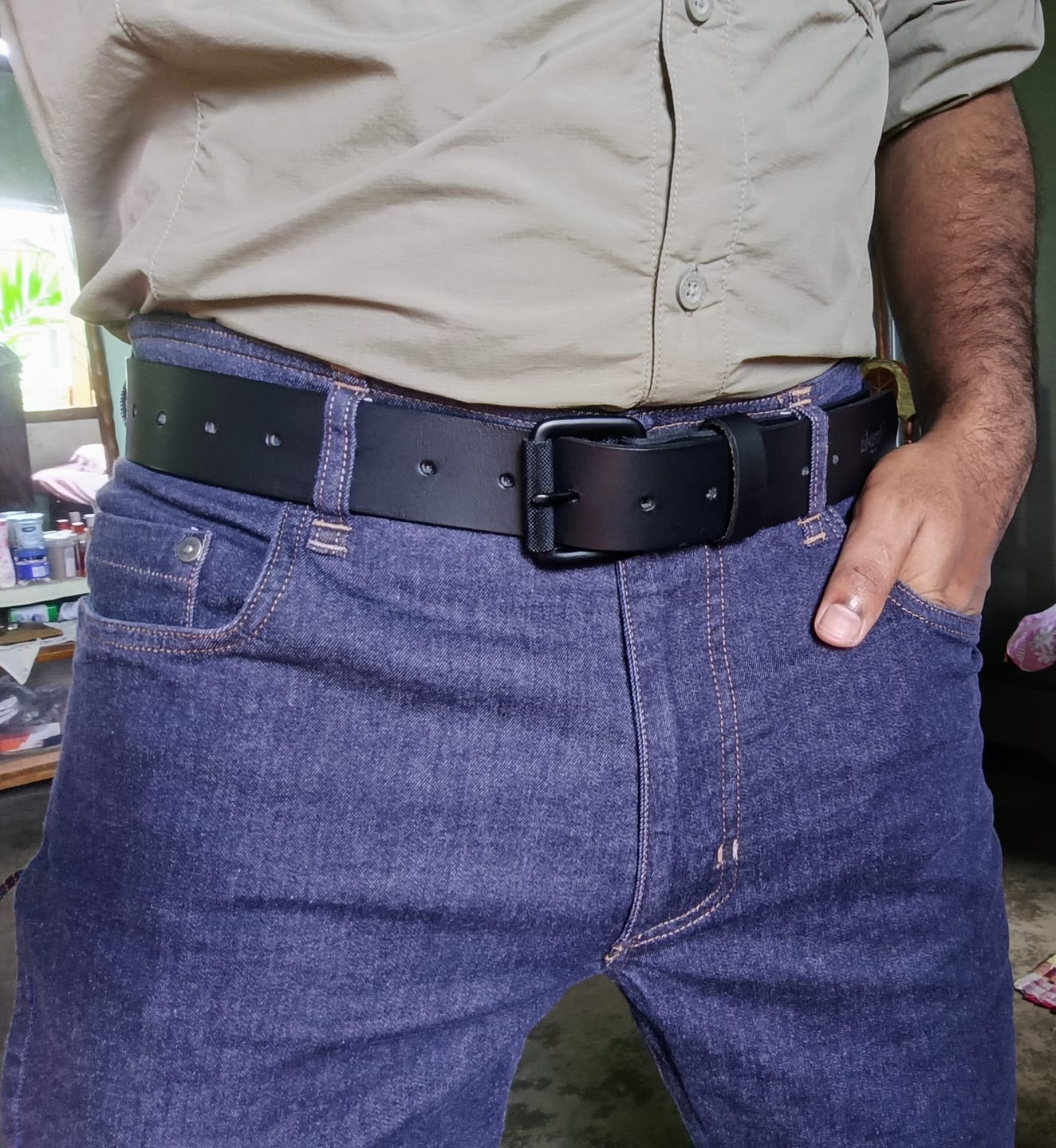 Customer photo review of belt - matt black single pin