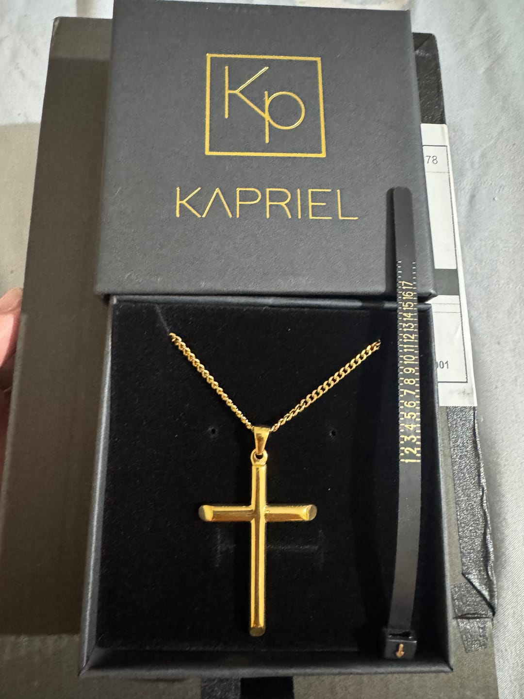 Customer photo review of Collar Eternity SS316L Elect. Oro 18k