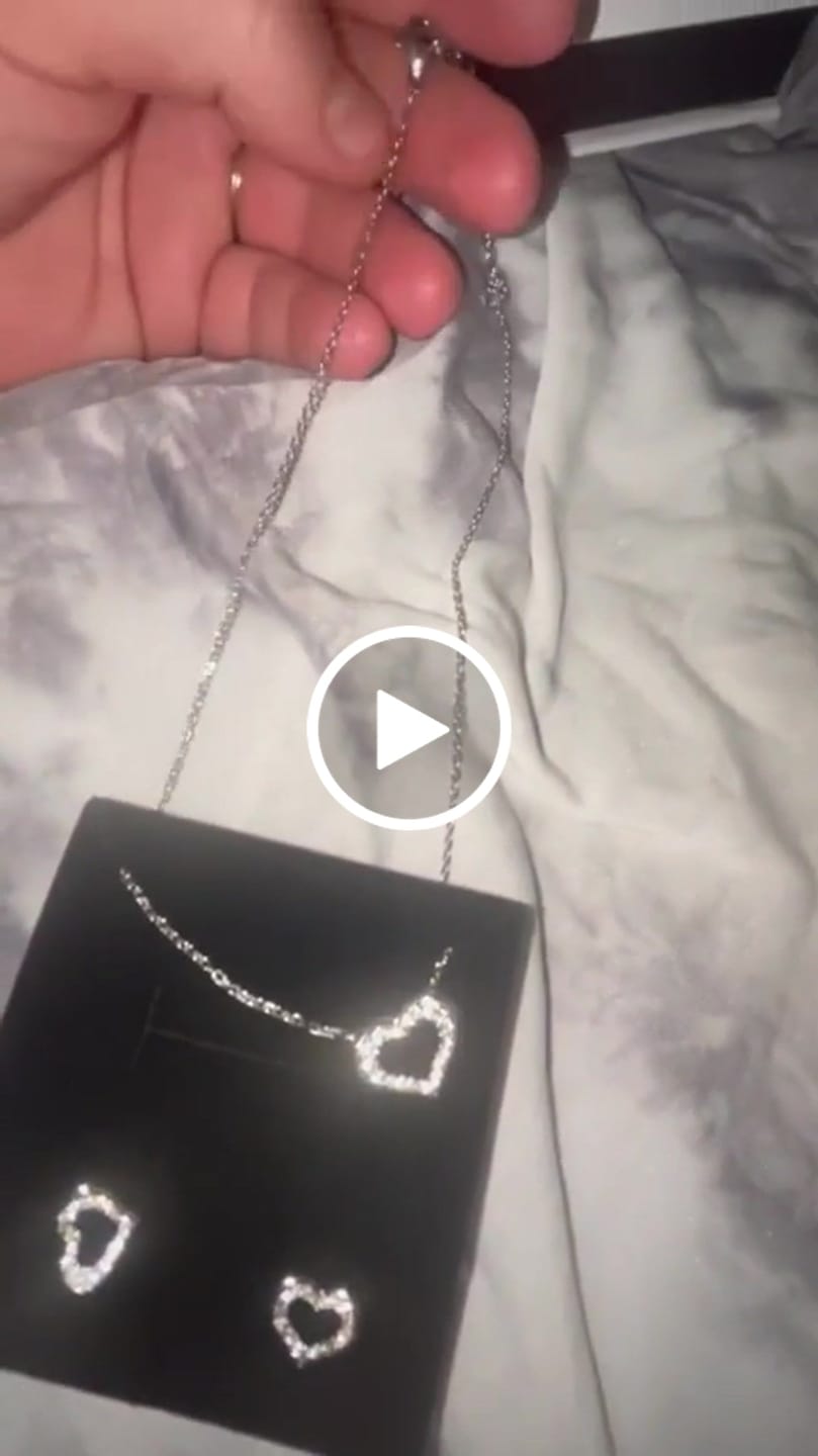 Customer video review of Dominique 18k White Gold Plated Silver Heart Necklace and Earring Set with Swarovski Crystals