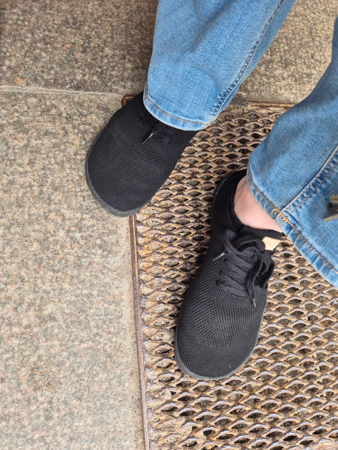 Customer photo review of Vaistoa Iloa | Knitted Barefoot Sneakers