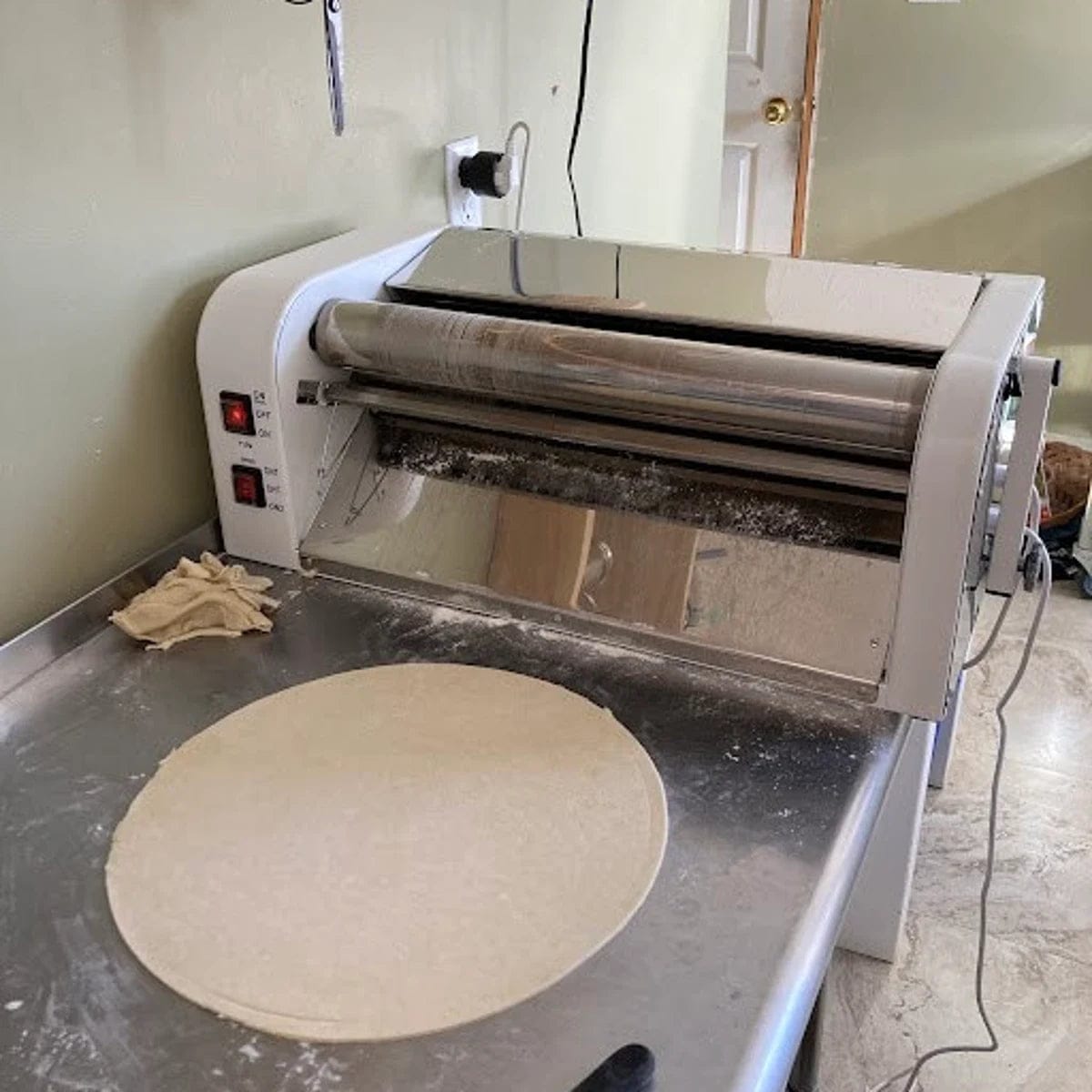 Customer photo review of Electric Dough Sheeter Machine