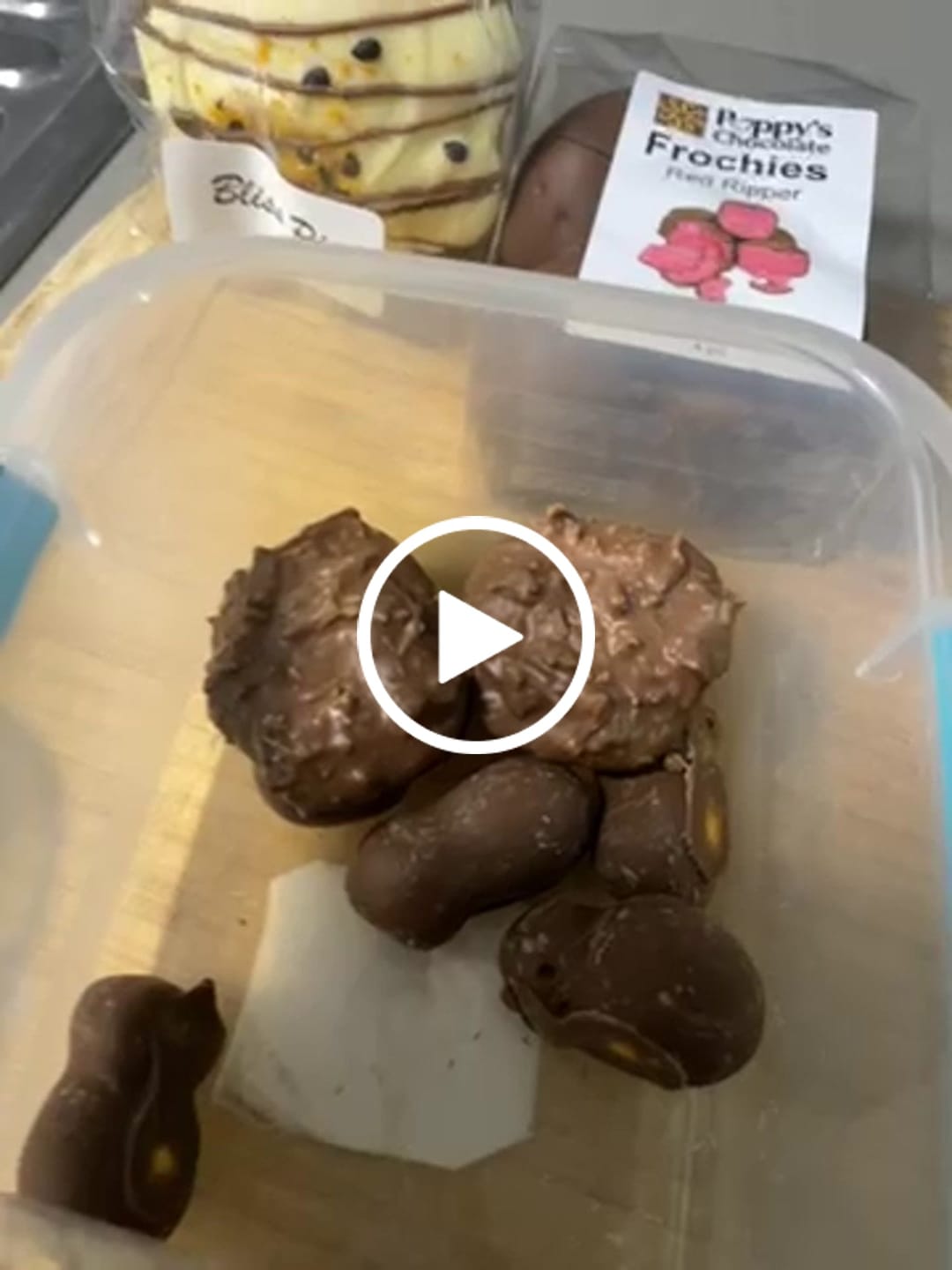 Customer video review of Milk Chocolate Coconut Stacks 100g